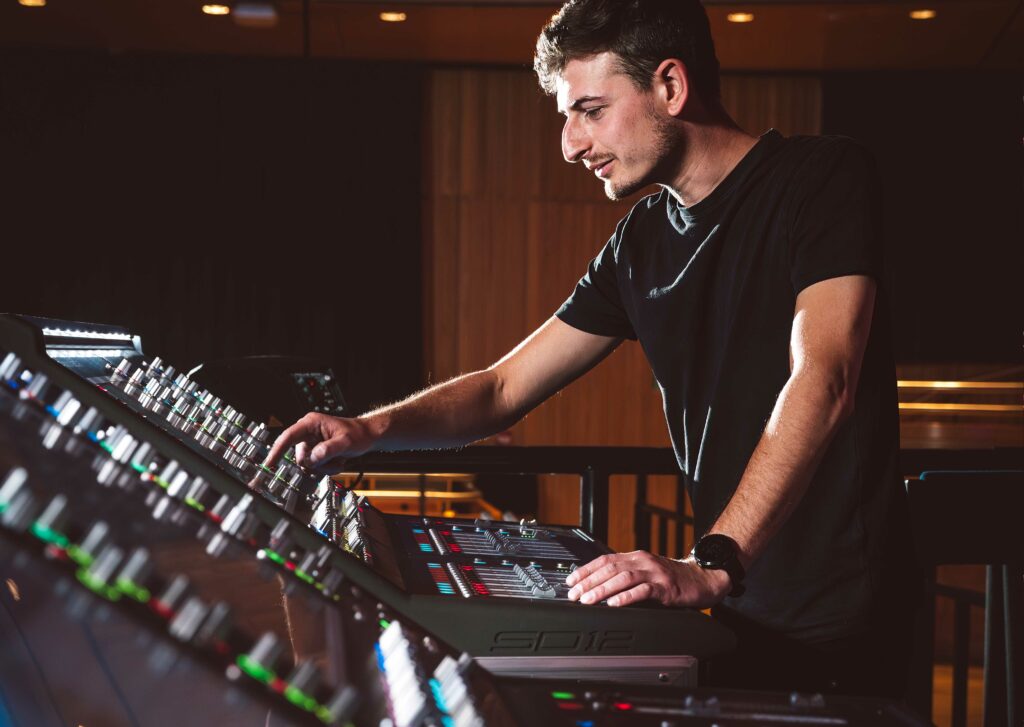 Glasshouse DigicoSD12 5.jpgCOPY 1024×727 Glasshouse DigicoSD12 5.jpgCOPY 1024x727