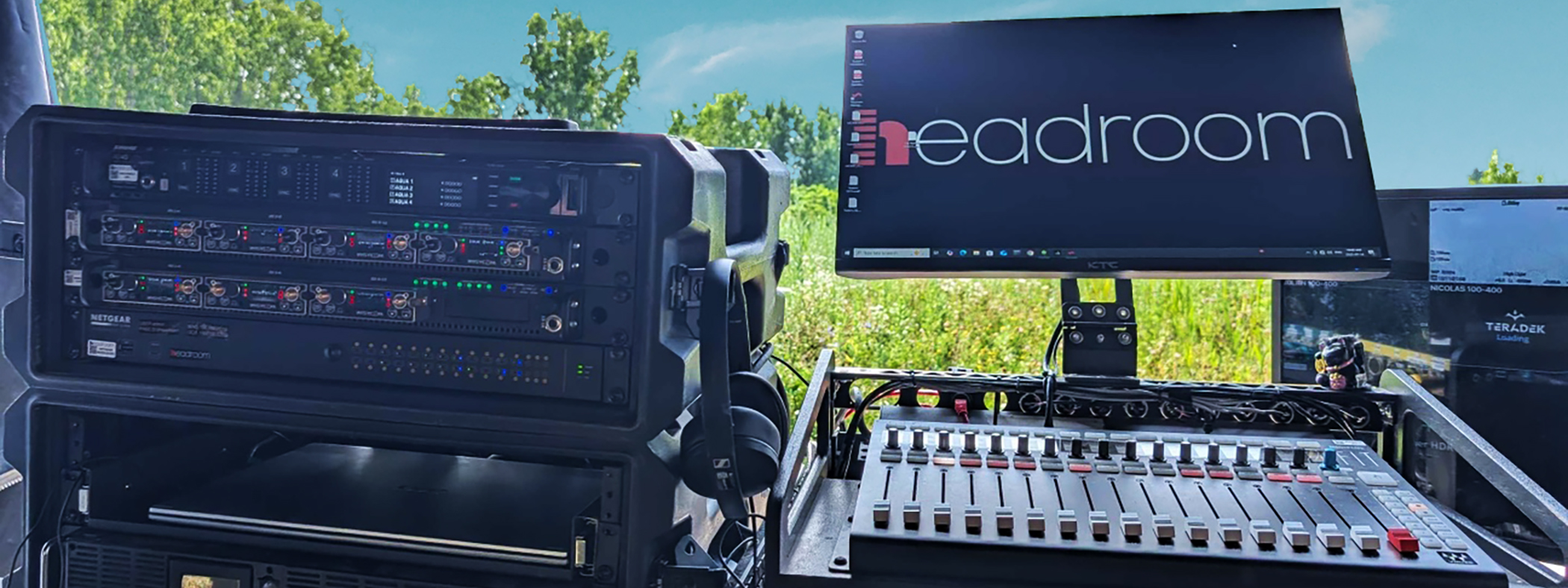 Wisycom_Headroom-Productions-The-Traitors1_800x300